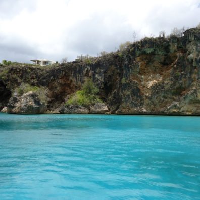 Anguilla-little-bay-SXM-power-boat-blog-bordelaise-by-mimi