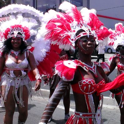 Carnival 2014 Parade Sint Maarten blog bordelaise-by-mimi.com
