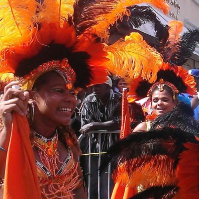 Carnival 2014 SXM Orange Team blog bordelaise-by-mimi.com