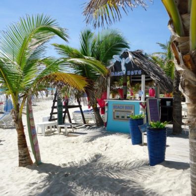Coco beach - Breakfast - SXM- Caribbean -  bordelaise-by-mimi.com
