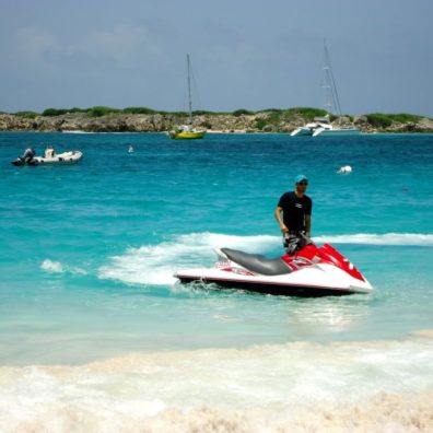 Kontiki - Jet Ski - Orient Bay - bordelaise-by-mimi.com