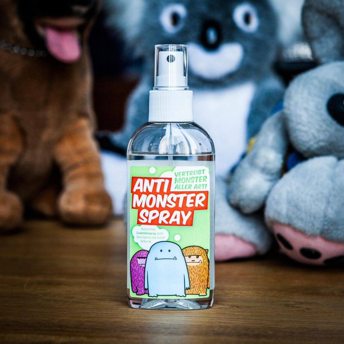 anti_monster_spray_2
