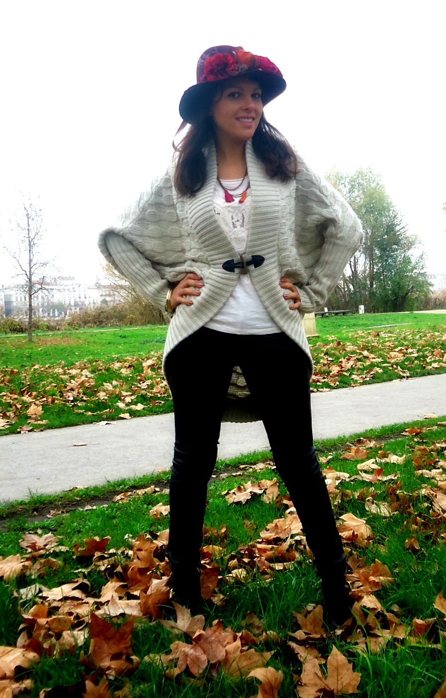 Look-Pimkie-3-Suisses-Bordeaux-Couronne-de-fleurs