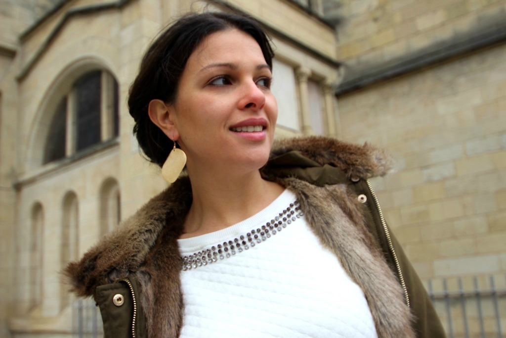 Look-Hiver-Sweat-Naf-Naf-Boucles-d-Oreilles-Eurodif