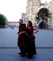 Bordeaux-By-Knight-Visite-Touisme-Théatre-de-rue